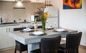 Arena Parkside Residence